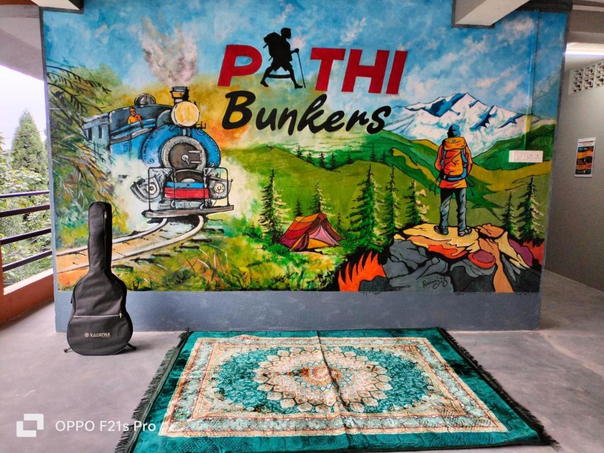 Pathi Bunkers Vandrerhjem Darjeeling  Eksteriør bilde